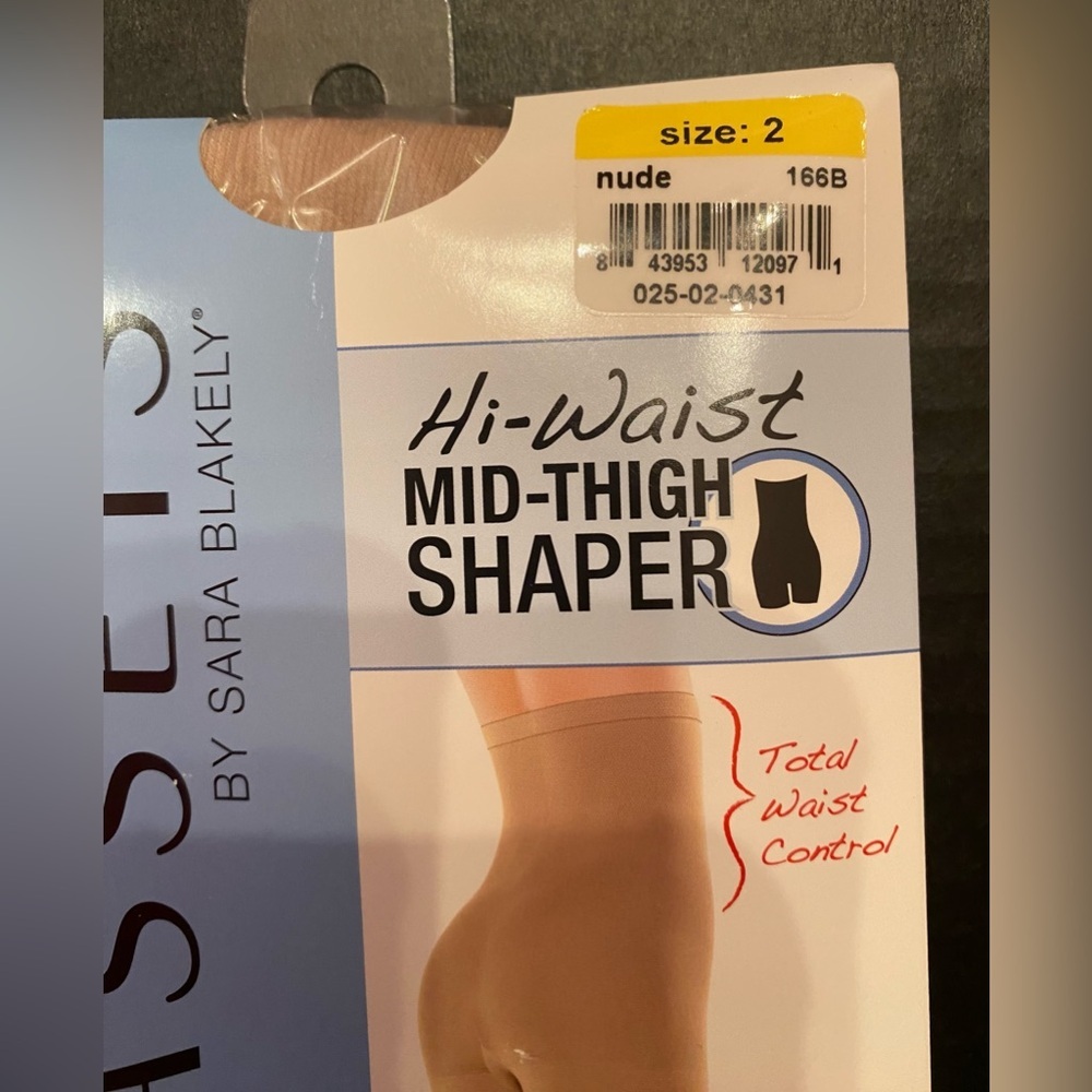2 Pair Assets Hi-Waist Mid-Thigh Shaper Size 2‎ Nude Underwear Spanx - Picture 3 of 5